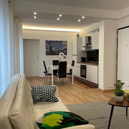 Il Girasole Apartment Генуа Екстериор снимка